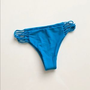NWOT MIKOH Swimwear Lanai bottom in Marina :)